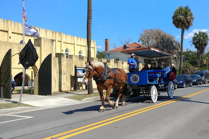 #1 Historical Horse Drawn Carriage Tour - Why a carriage is a smart first look at Beaufort