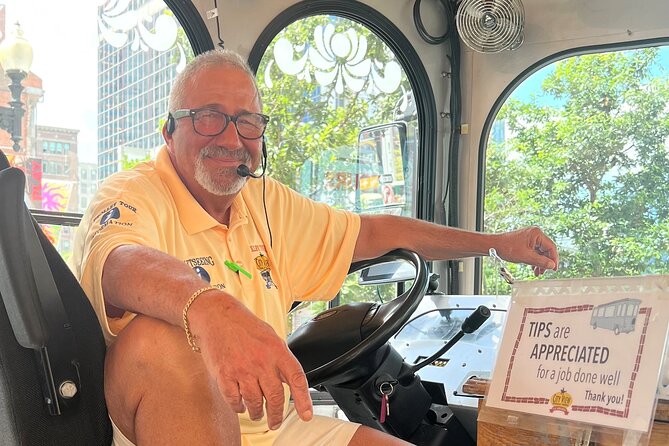 1 or 2 Day HOP-ON & HOP-OFF Narrated Trolley Tour of Boston - Stop 7: Boston Common, the Public Garden, and Back Bay