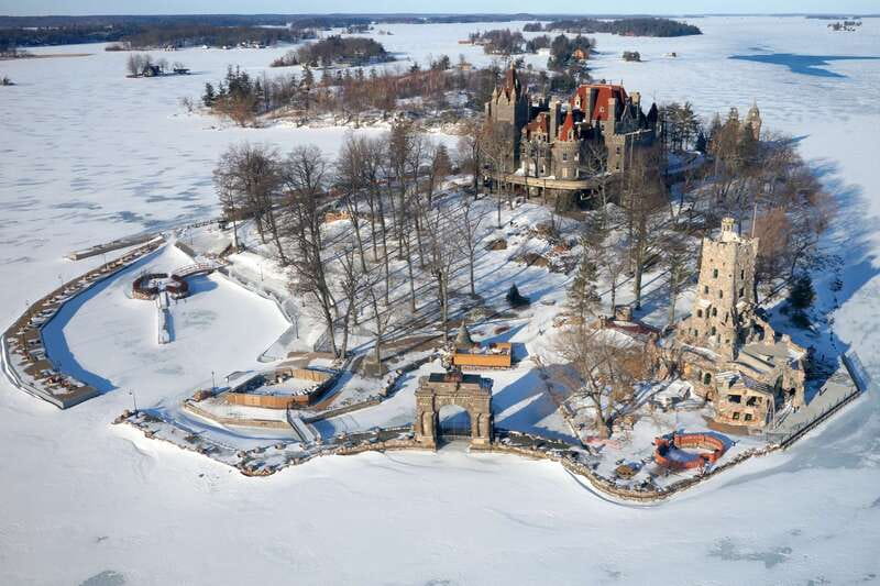 1000 Islands: 10, 20, 30, or 60-Min Scenic Helicopter Tour - Weather and scheduling need flexibility