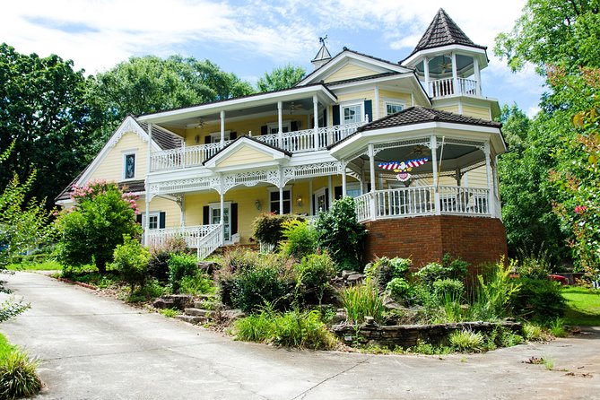 2.5 Hour Atlanta Local Food + Victorian Cemetery Tour - Grant Park’s Victorian homes and a short neighborhood walk