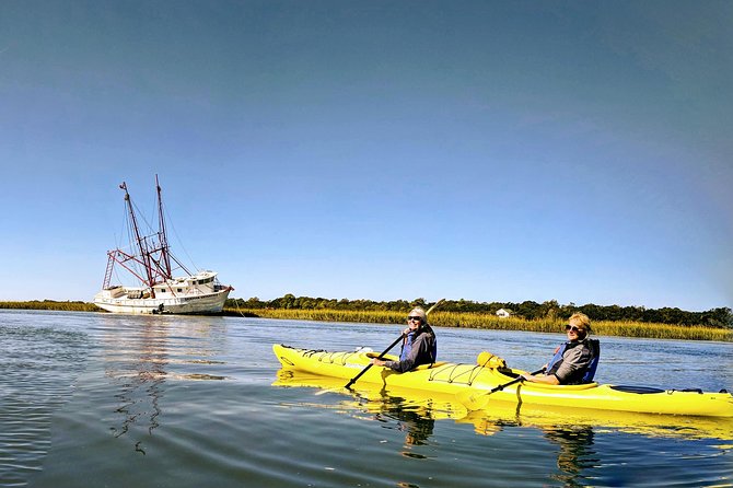 2-Hour Guided Kayak Eco Tour in Charleston - How hard is the paddling?
