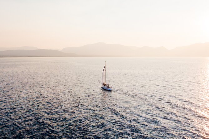 2 Hour Sailing Cruise on Lake Tahoe - Why the small group changes the experience