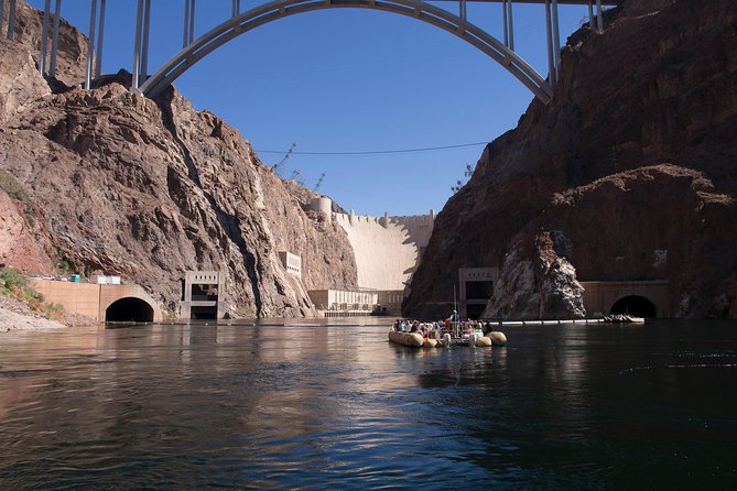 3-Hour Black Canyon Motorized Raft Tour with Optional Transport - Practical advice for a smoother river day