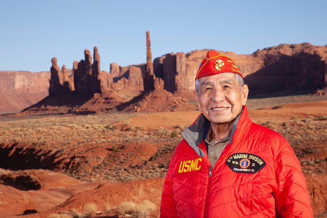 3 Hour Monument Valley Tour - Totem Pole, YeiBiChei Spires, and Artists Point
