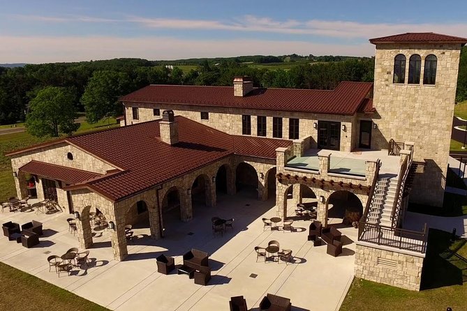 5-Hour Traverse City Wine Tour: 4 Wineries on Old Mission Peninsula - What You Actually Pay for a Five-Hour Tour