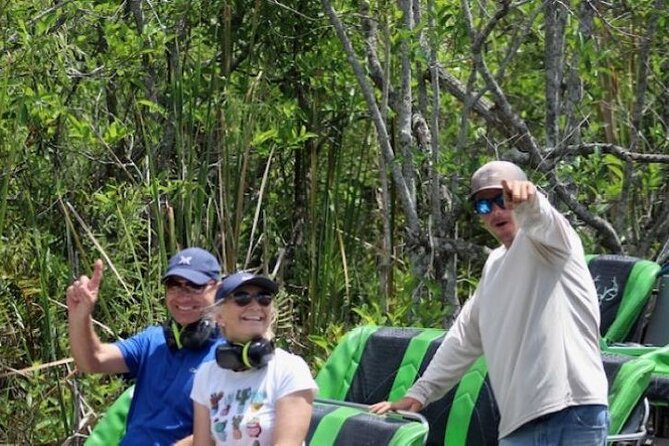 60 Minutes Small Group Everglades Airboat Ride in Miami - What the guides add to the hour