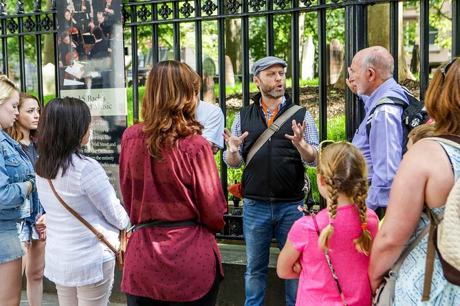 9/11 Memorial, Ground Zero Tour with Optional 9/11 Museum Ticket - Who should take this Ground Zero tour?