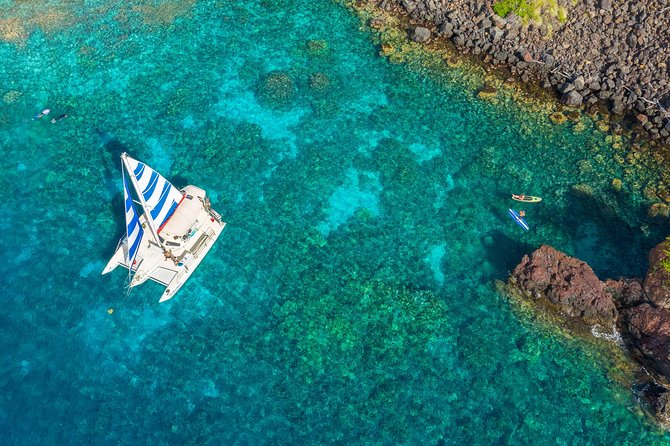 Afternoon Sail & Snorkel to the Captain Cook Monument - Snorkeling near Captain Cook Monument