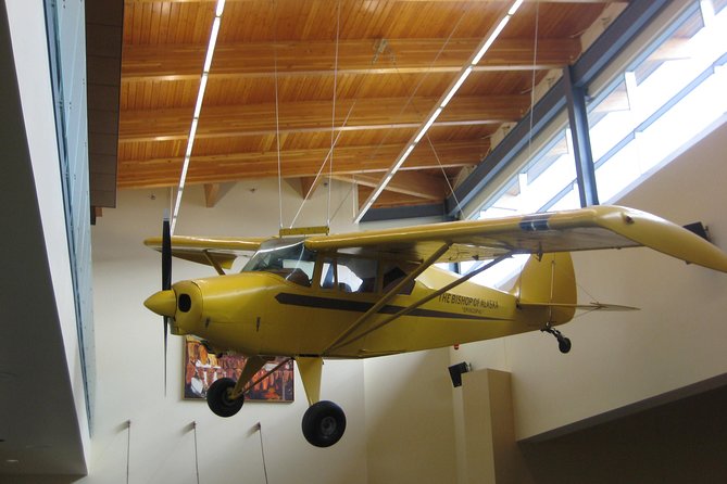 Alaskan Heritage & Sightseeing Tour - What the guides add to the day