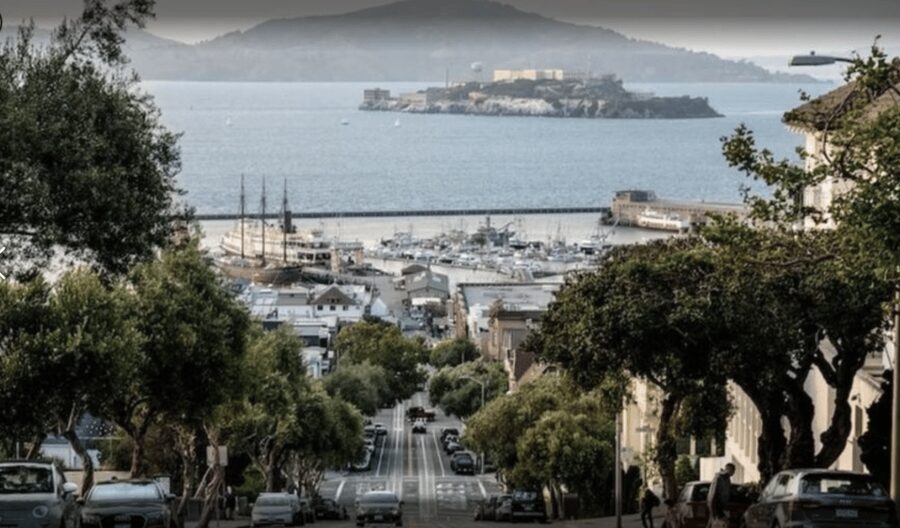Alcatraz Island Prison Tour & Bay Cruise Combined Package - The bay cruise supplies the wider San Francisco view