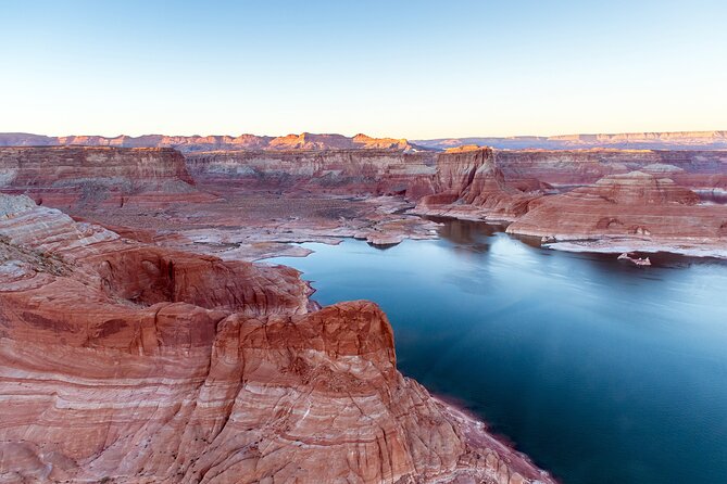 Antelope Canyon and Horseshoe Bend Day Trip from Las Vegas - Clothing, fitness, and family considerations