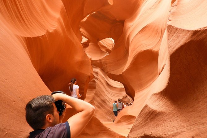 Antelope Canyon and Horseshoe Bend Small Group Tour from Vegas - Food, water, restrooms, and the small print