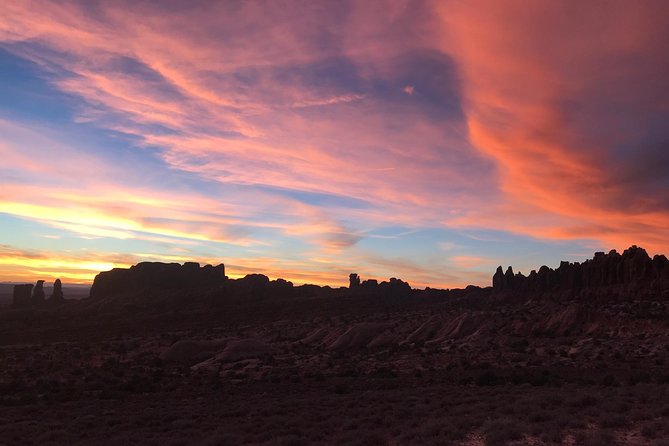 Arches National Park 4x4 Adventure from Moab - Eye of the Whale Arch and its short hike