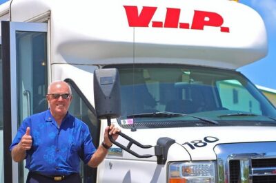 Arrival Transfer: Airport Shuttle Honolulu and Waikiki or Cruise Terminal