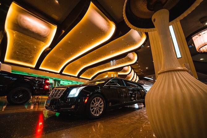 Arrival Transfer: Private Luxury 8 Passenger Limousine Service - Why the eight-passenger price can work