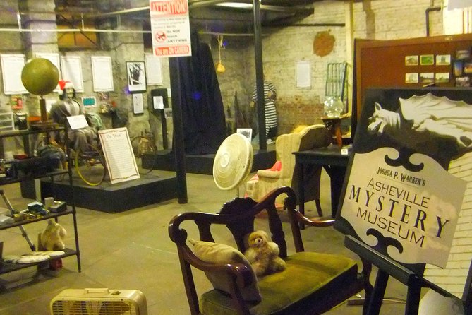 Asheville Night-Time Walking Ghost Tour - The Guides Make or Break the Two-Hour Walk