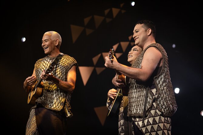'Auana by Cirque du Soleil at the Waikiki Beachcomber Hotel - From Maui to the Surfriders