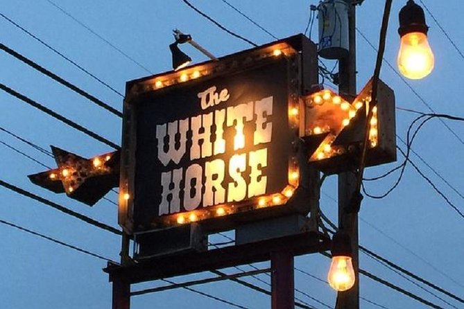 Austin Live Music Crawl - Second stop: where variety can help or hurt