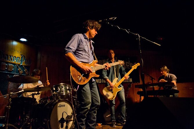 Austin Live Music Crawl - Third stop: the unpredictable finish
