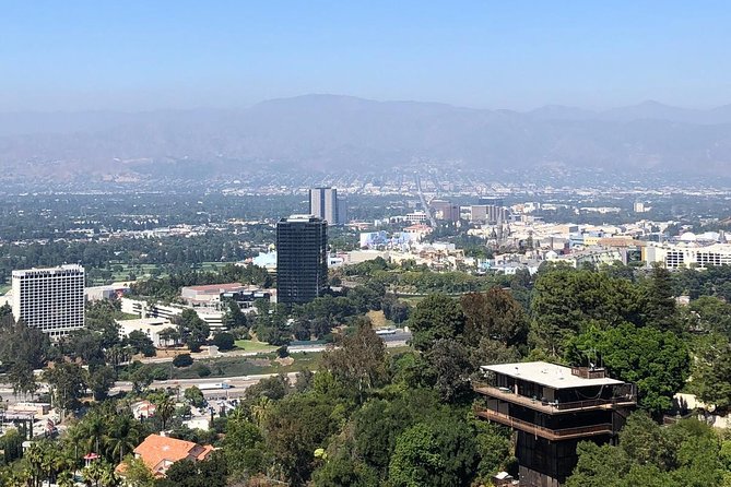 Authentic 3-Hour Hollywood to Beverly Hills Tour - Sunset Strip and Chateau Marmont