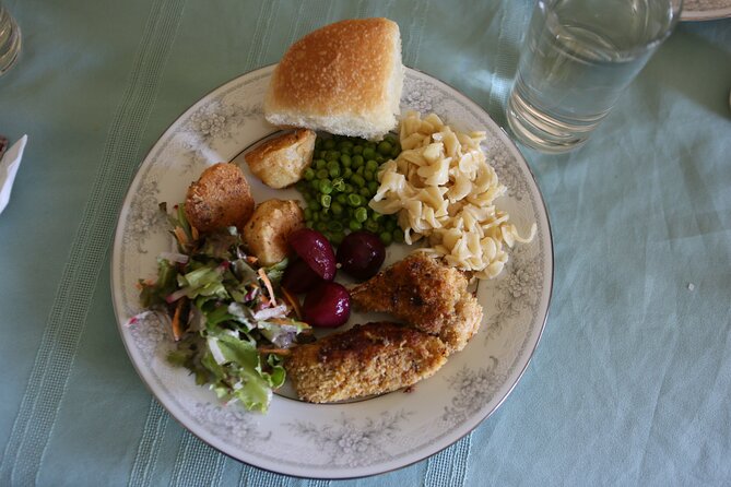 Authentic Tour & Meal with the Amish! - Why this Lancaster Amish meal feels different