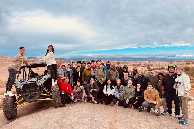 BEST! Hell's Revenge U-Drive 4X4 Tour in Moab +Dinosaur Tracks! - A three-hour route with real variety
