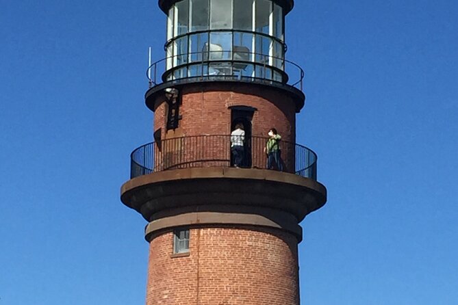 Best of Martha's Vineyard 3 hour Full-Island Tour - Starting in Oak Bluffs and heading across the island