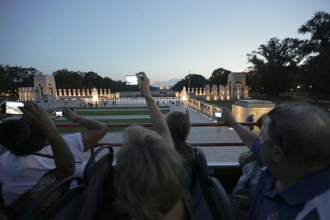 Big Bus DC: Monuments & Memorials Night Tour by Open-top Bus - Choosing the best seat on the double-decker bus