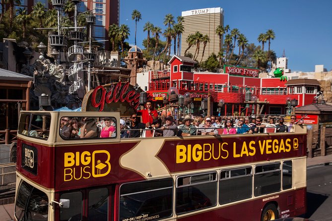 Big Bus Las Vegas: Hop-On Hop-Off Sightseeing Bus Tour - What this Las Vegas bus tour is really good at