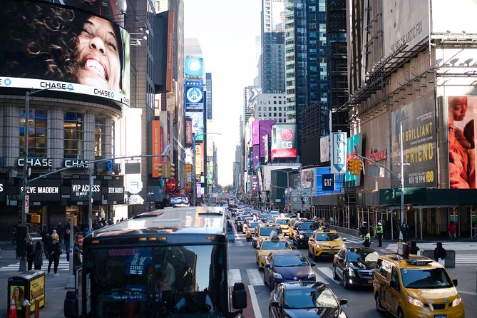 Big Bus NYC: Hop-On Hop-Off Sightseeing Tour by Open-top Bus - Timing, traffic, and the biggest practical weaknesses