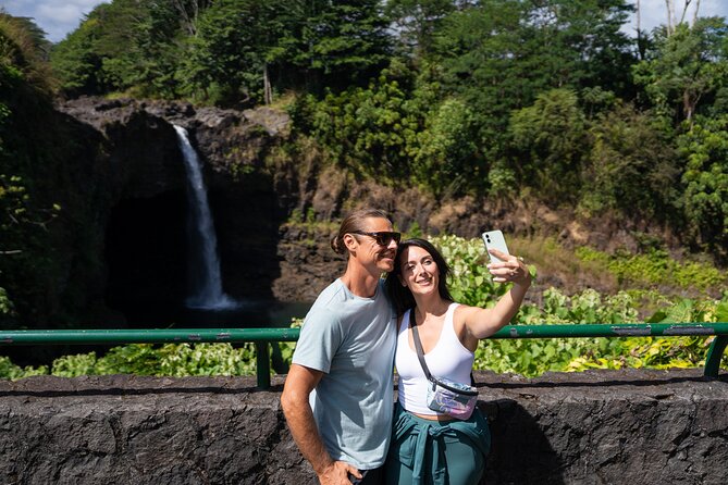 Big Island Highlights: Coffee, Volcano, Black Sands & Waterfall - Greenwell Farms and the Kona coffee start