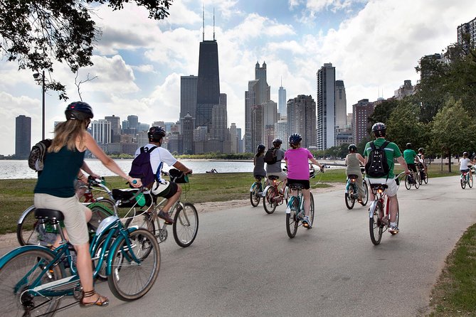 Bikes, Bites & Views: Chicago's Signature Dishes Bike Tour-Adults - Morning route: Lincoln Park, Wrigleyville, and the lake