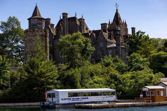 Boldt Castle and 2 Nation Tour - Starting in Clayton on the St. Lawrence River