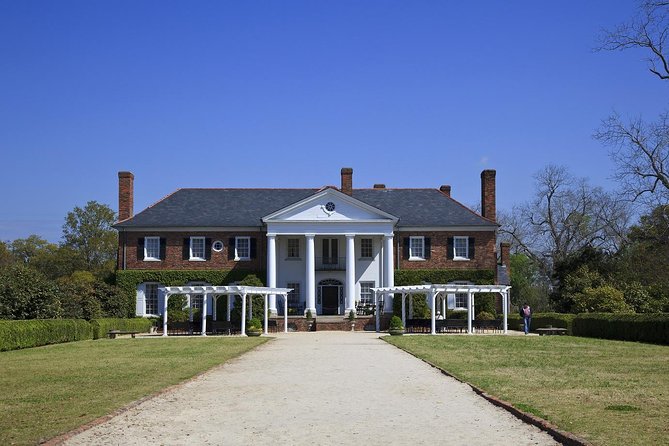Boone Hall Plantation Admission & Tour with Transportation from Charleston - Gardens, roses, and the plantation tram