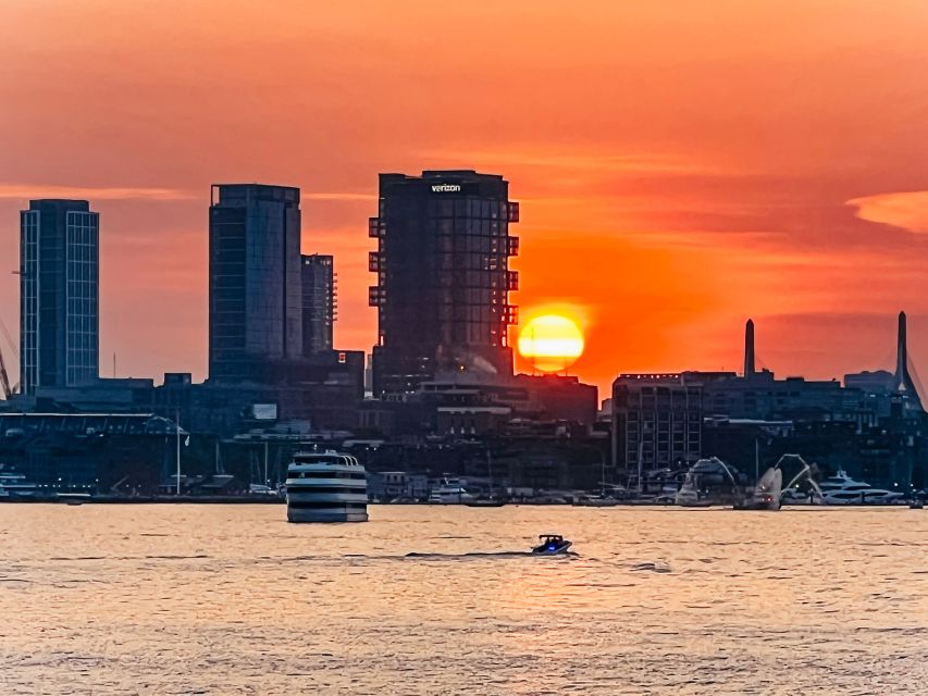 Boston: Boston Harbor Sunset Cruise - Weather, wind, and the rain-or-shine rule
