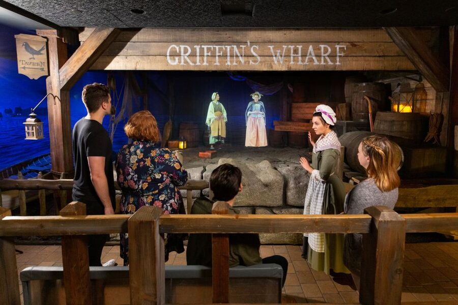 Boston: Boston Tea Party Ships and Museum Interactive Tour - Tossing Tea From the Replica Ships