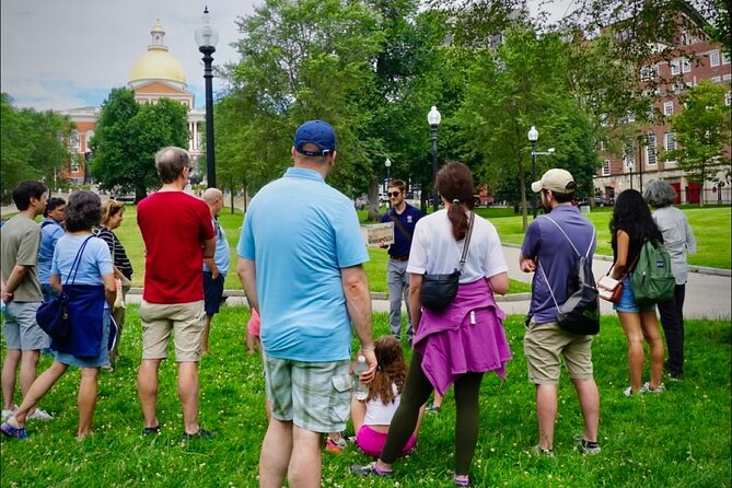 Boston: Freedom Trail History Small Group Walking Tour - North Square and Paul Revere’s home