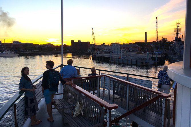 Boston Harbor Sunset Cruise - The cruise works best for a relaxed evening