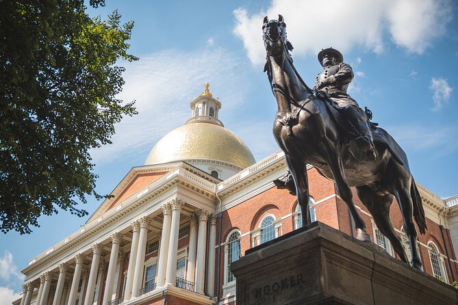 Boston History Tour: Scenic Walk Through Time & Landmarks - Granary Burying Ground and Boston’s famous names