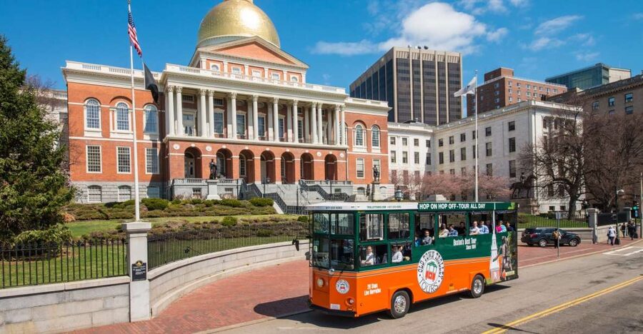 Boston: Hop-on Hop-off Old Town Trolley Tour - The Orange Back Bay Loop in 30 minutes