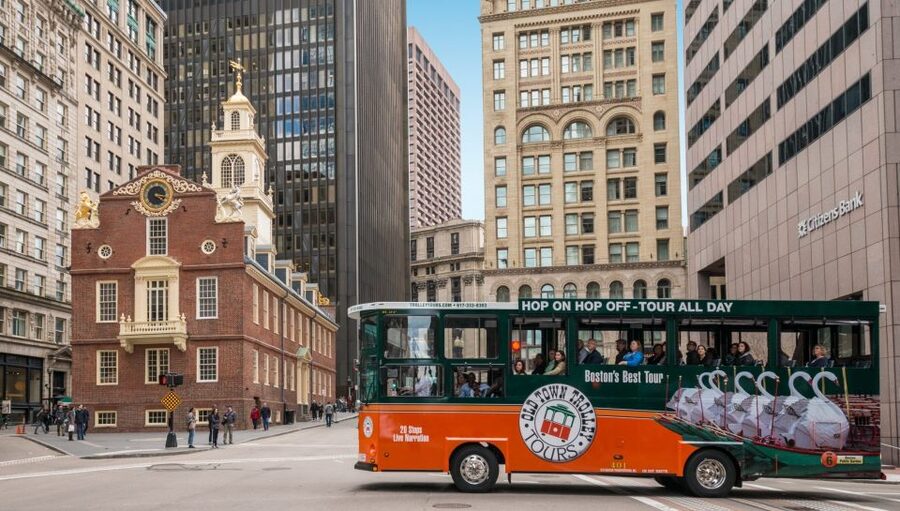Boston: Hop-on Hop-off Old Town Trolley Tour - Who will get the most from this tour?