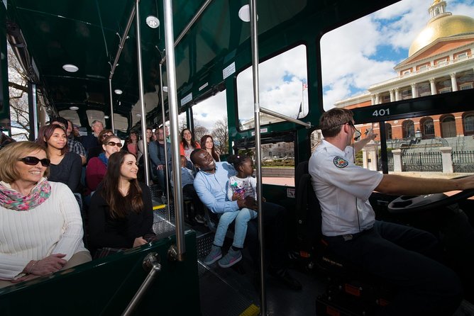 Boston Hop-On Hop-Off Trolley Tour with 13 Stops - Stop 2: Commercial Street and Boston’s North End