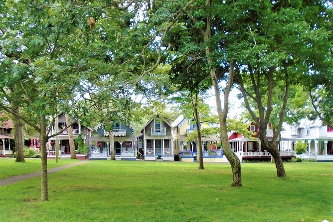Boston to Martha's Vineyard Day Trip with Optional Island Tour - Edgartown, the island’s polished historic town