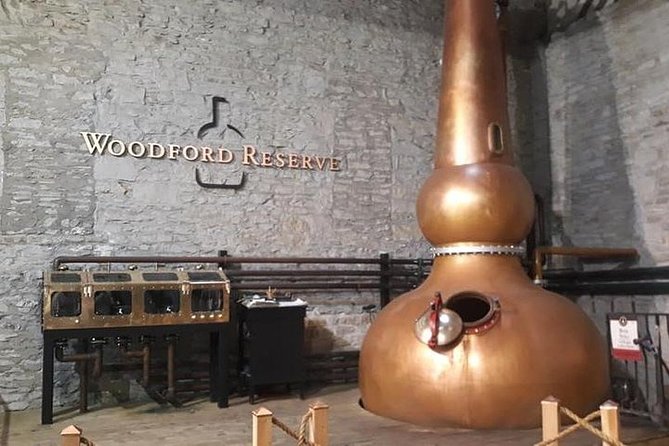 Bourbon Tour (03) : Buffalo Trace, Woodford, Four Roses, Wild Turkey, Other - Four Roses and Woodford Reserve: two very different openings