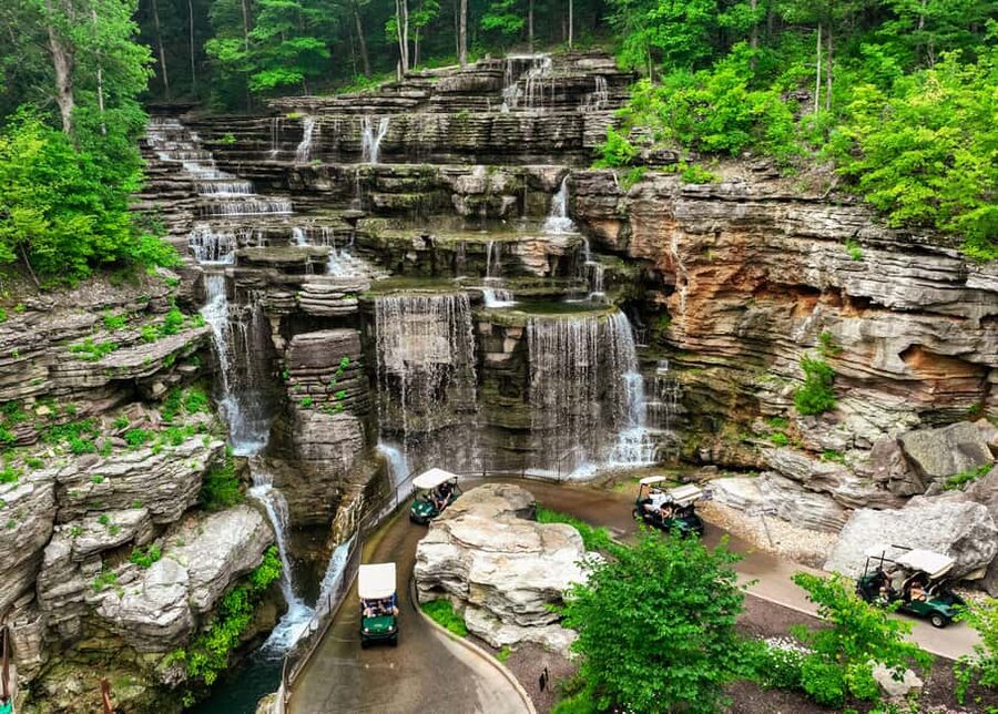 Branson: Top of the Rock Ozarks Heritage Preserve - Starting the Lost Canyon Cave and Nature Trail