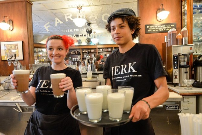 Brooklyn Food Walking Tour: Local Eats & Family‑Run Shops - Guides, group size, and the pace of the walk
