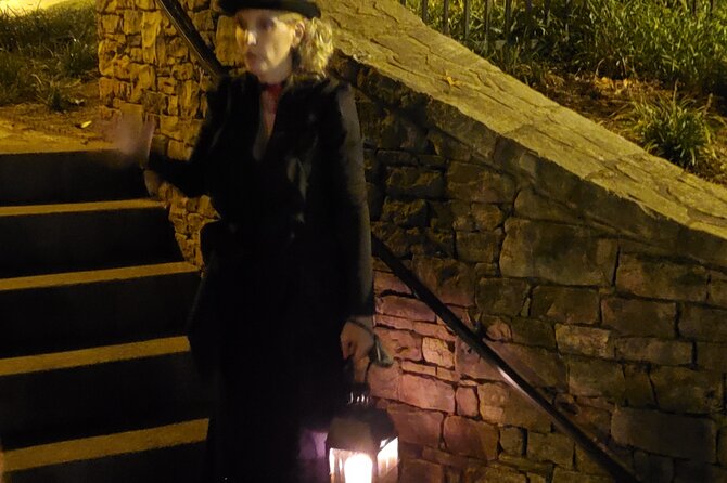 Carolina History and Haunts Charlotte Historical Ghost Walking Tour - Who will enjoy this Charlotte ghost tour most?