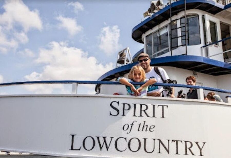Charleston: Fort Sumter Entry Ticket with Roundtrip Ferry - The narrated cruise across Charleston Harbor