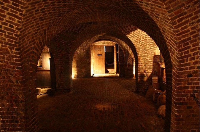 Charleston Ghost & Dungeon Night-Time Walking Tour with Entry to Provost Dungeon - Is $40.50 a fair price?