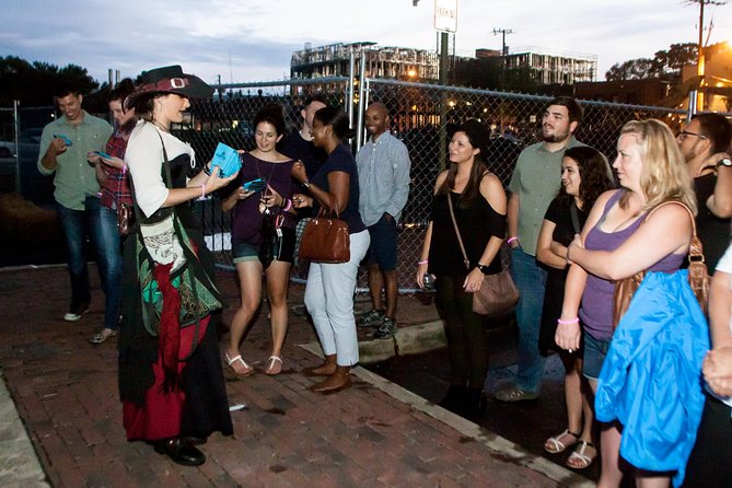 Charleston Haunted Booze and Boos Ghost Walking Tour - Church grounds, graveyards, and the ghost stories